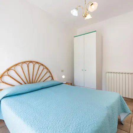 Daniela 2 By Mmega アパート